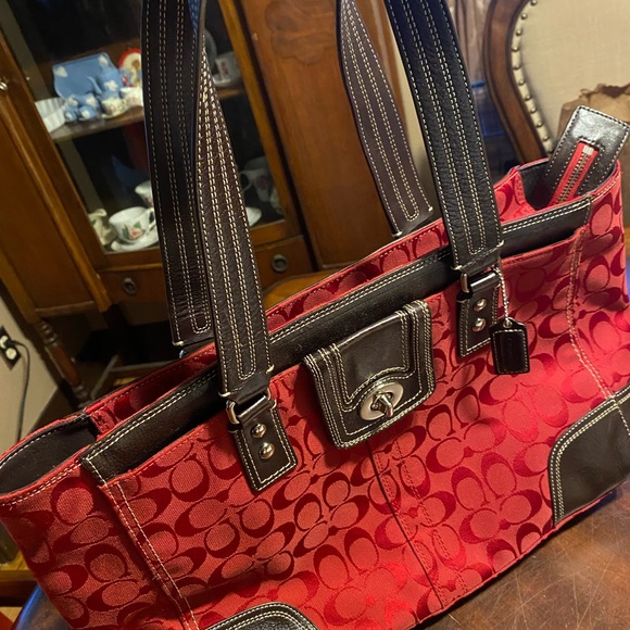 Coach Red and Brown Shoulder Bag - Picture 6 of 6